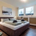 Domizil Im Dorf - Luxurioeses In Spo Böhl