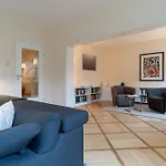 度假居 Domizil Im Dorf - Luxurioeses In Spo