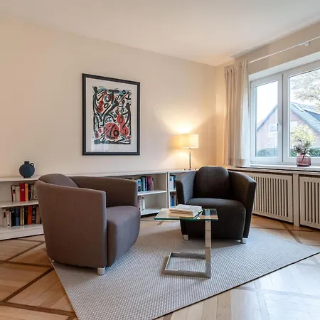 Domizil Im Dorf - Luxurioeses In Spo